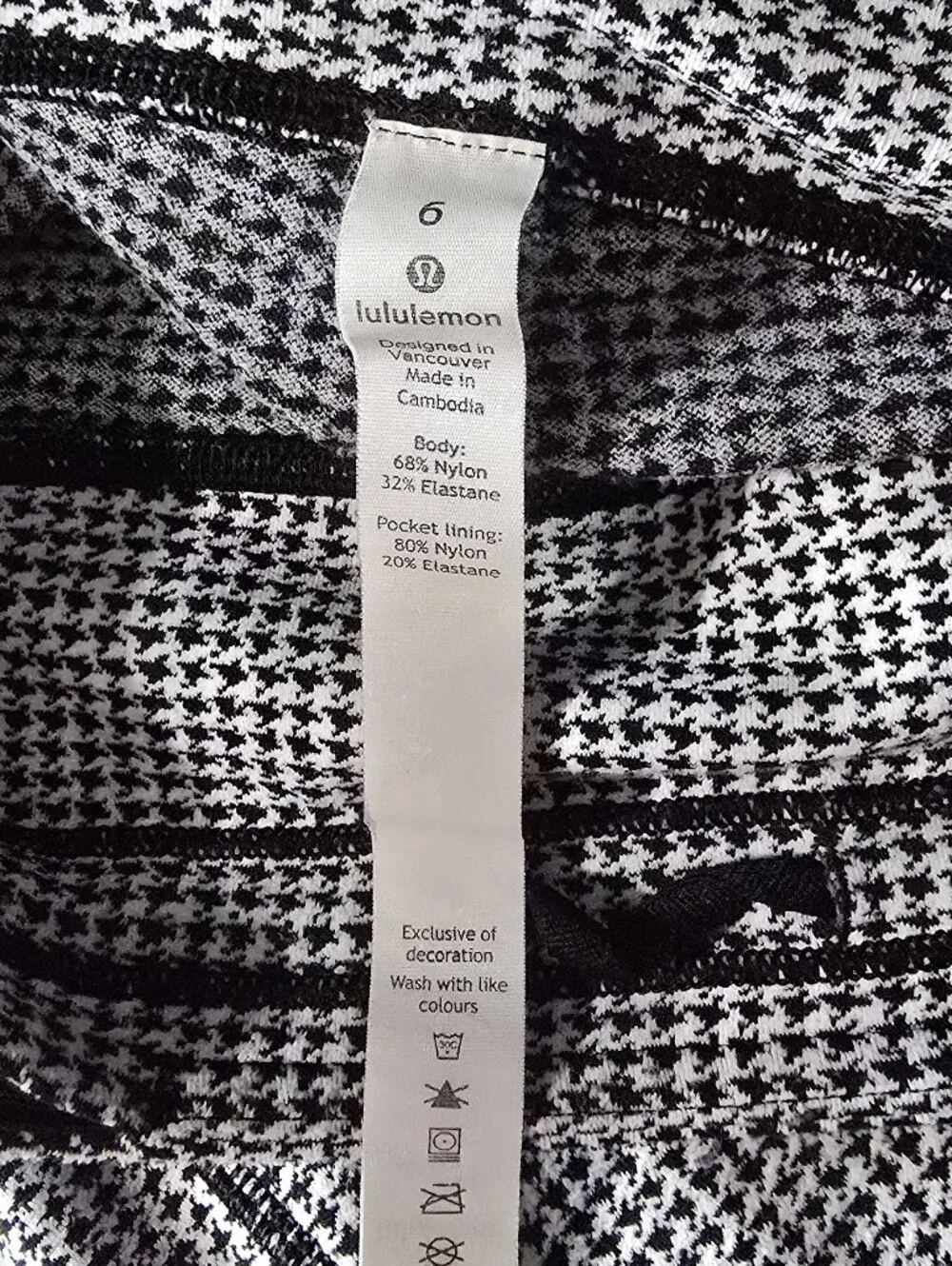 lululemon athletica Speed Up Tight 28
